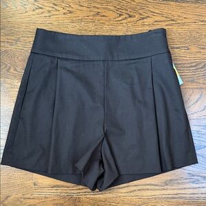 Antonio Melani Short Size 6 NWT